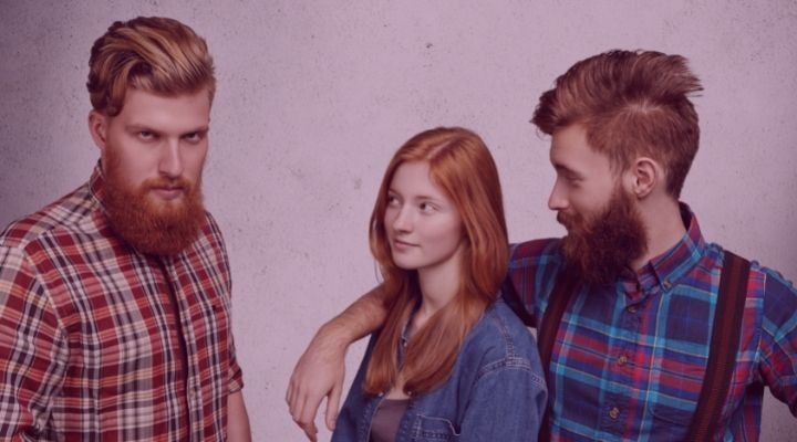 Imagem de um triângulo amoroso entre dois homens e uma mulher Imagem de um triângulo amoroso entre dois homens e uma mulher.